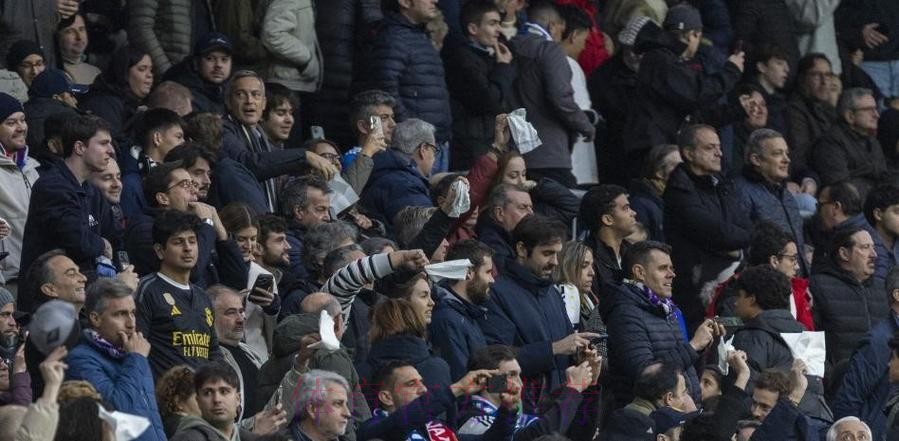 科贝:上厕所困难 部分皇马会员对新伯纳乌不满意 科贝:上厕所困难 部分皇马会员对新伯纳乌不满意